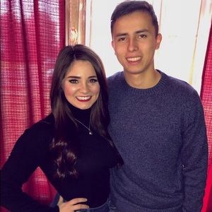 Meet your Posher, Raegan